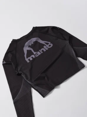 pol_pl_MANTO-rashguard-DEFEND-czarny-3450_5